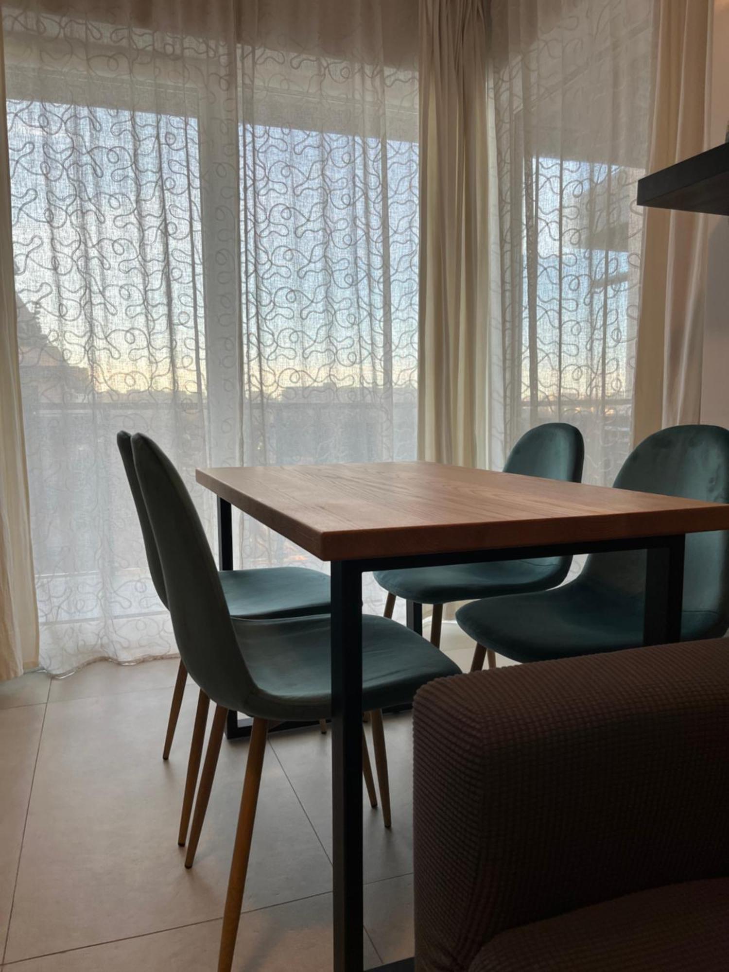 Apartamentul 116 *